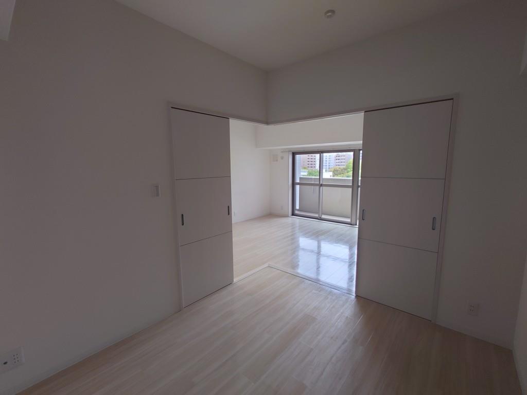 シュトルツ栄 その他8