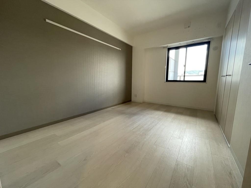 ラ・プリュス ベッドルーム