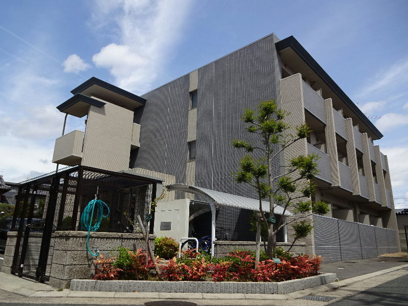 リブェール南茨木 306号室 外観