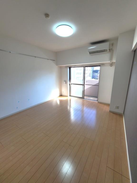 ディライトコート（東京） リビング