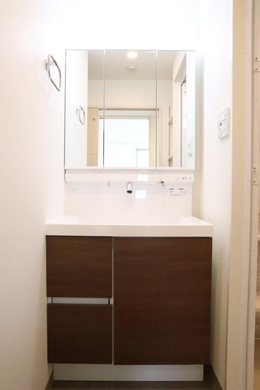 ダイレ・エヌ その他8