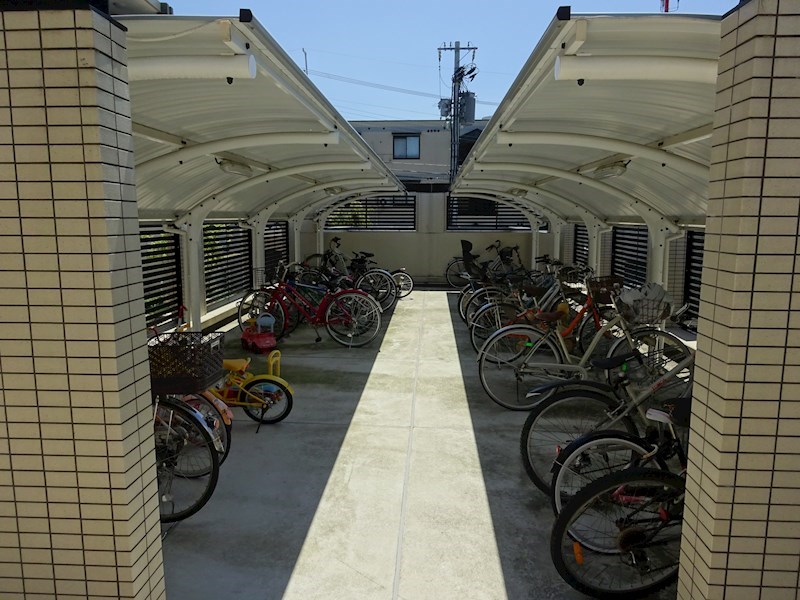 Green Hills &#21644; &#12381;&#12398;&#20182;&#22806;&#35251;3