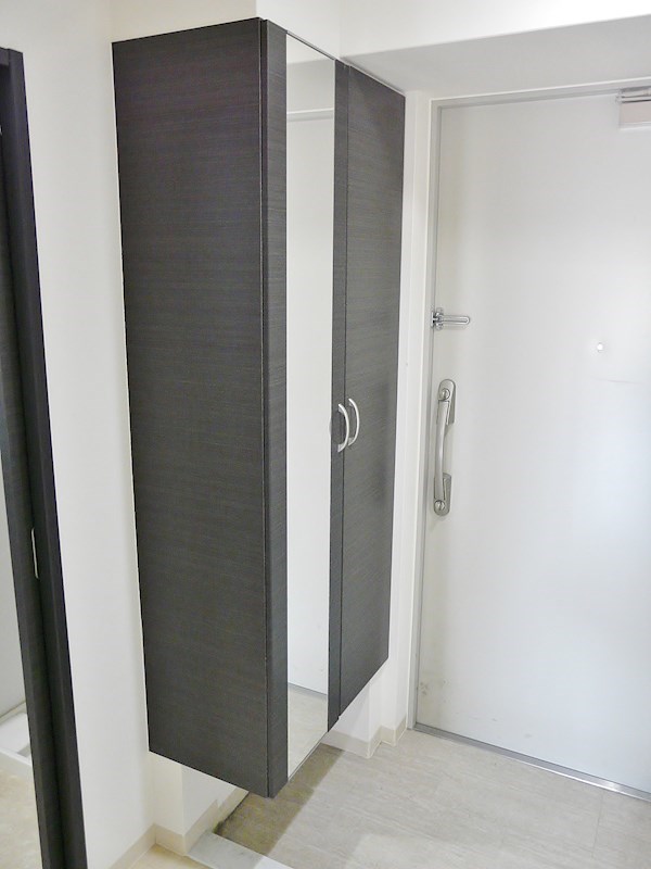 アベニール鷺洲 玄関