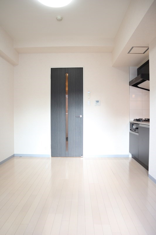 ロイヤルレジデンス北梅田 リビング