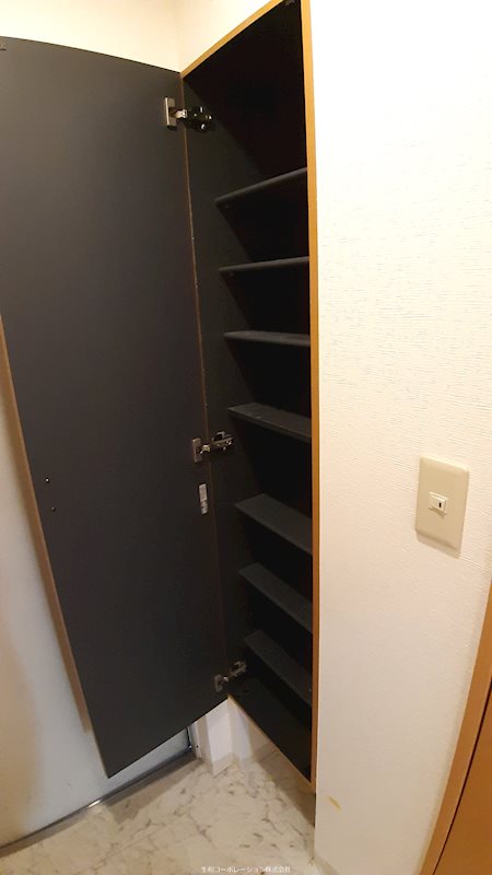 &#12522;&#12532;&#12455;&#12540;&#12523;(&#35914;&#20013;) &#12381;&#12398;&#20182;6