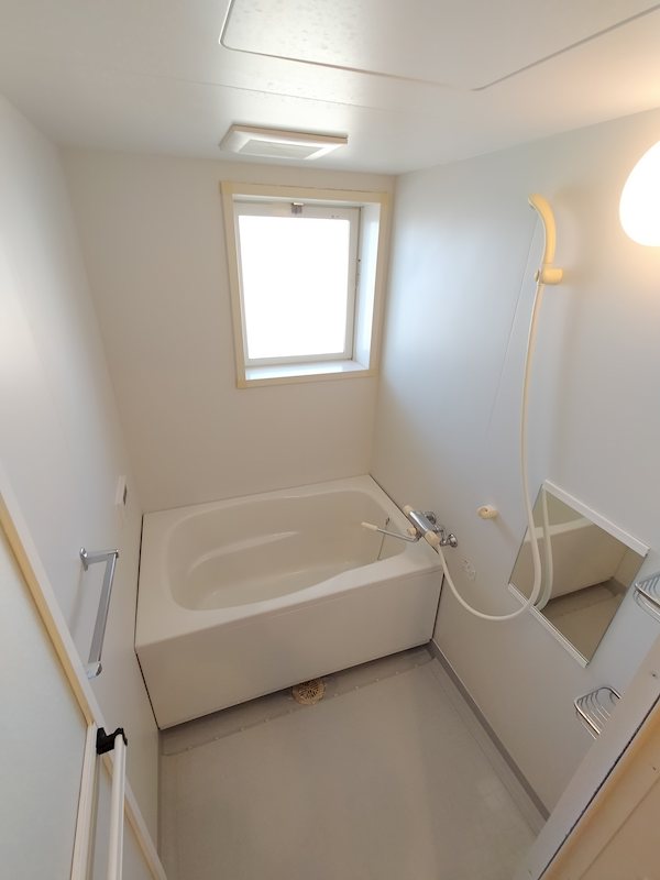 サンプリエ 風呂画像