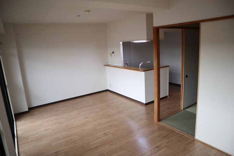 ｺﾝﾌｫｰﾄｽﾃｰｼﾞⅡ リビング