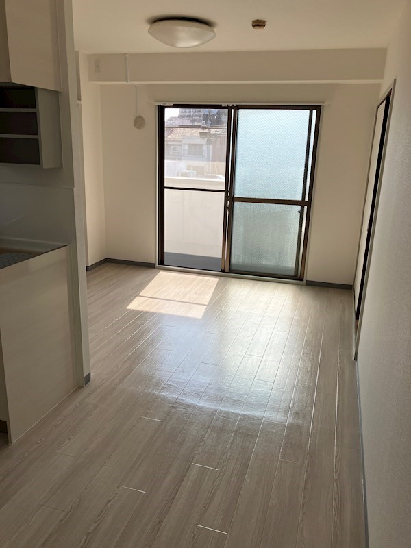 ラビエート花村 リビング