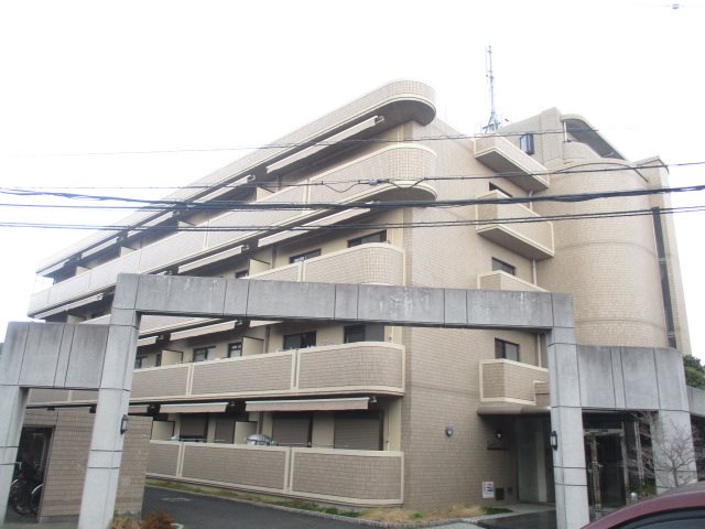 ｺﾝﾌｫｰﾄｽﾃｰｼﾞⅡ 外観写真