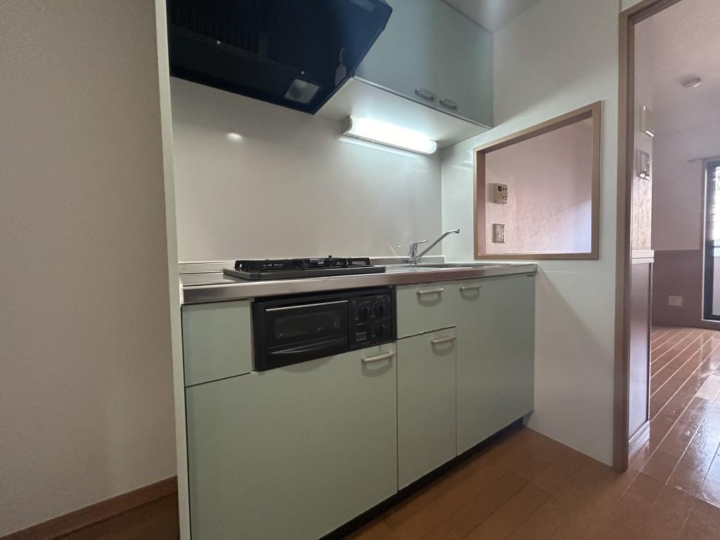 HIRO尾頭橋 キッチン