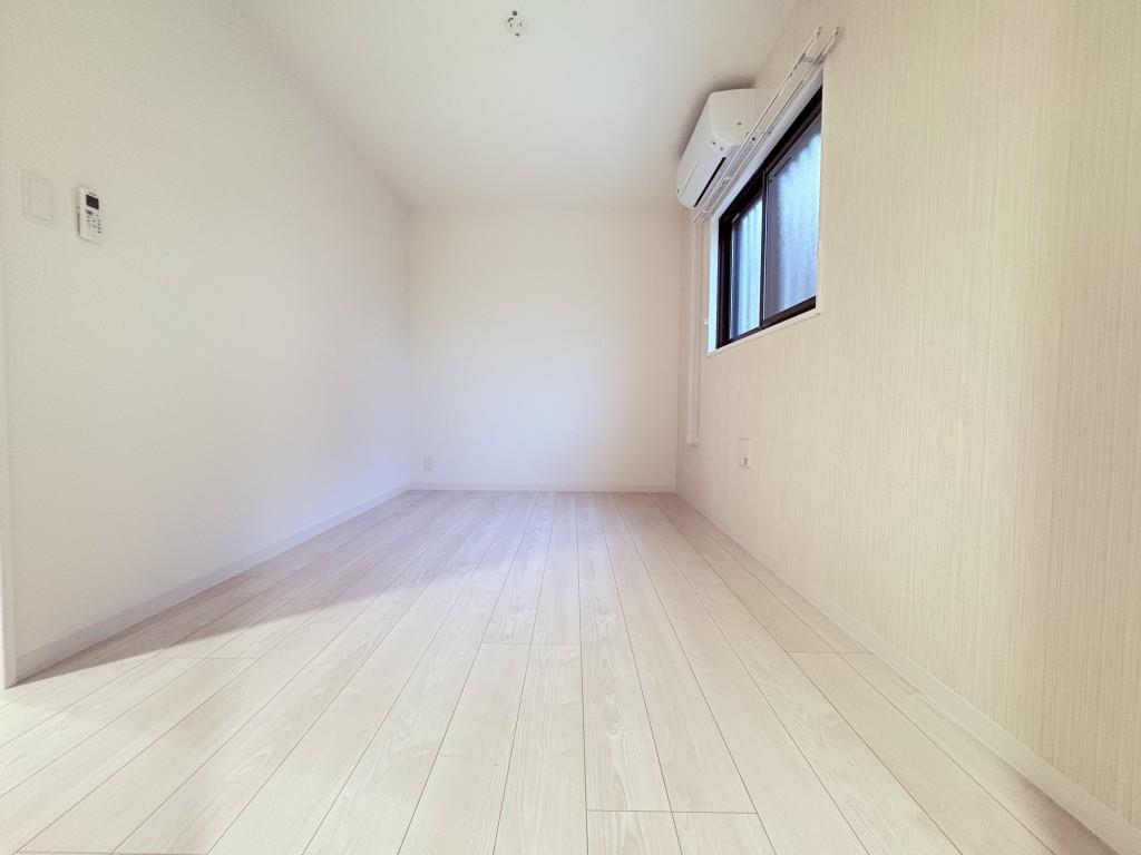 アルメノア西新 ベッドルーム