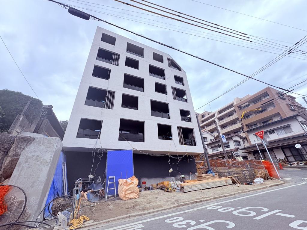 アルメノア西新 302号室 外観