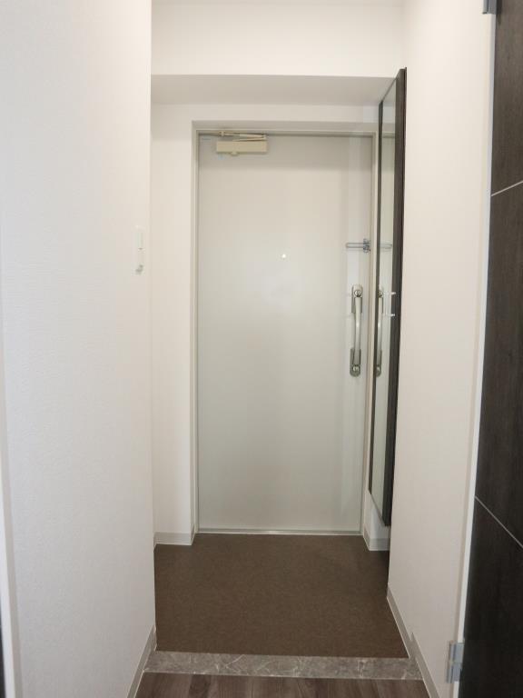 アクアエテルナ泉 玄関