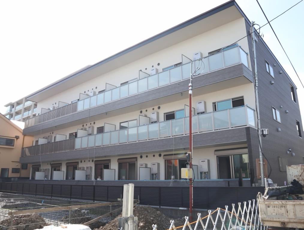 ローレル 外観写真