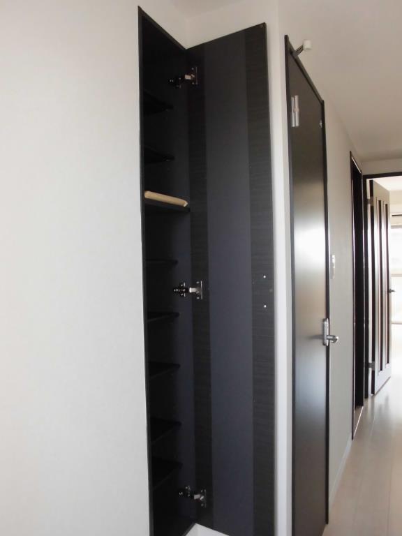 ヴィンテージ箱崎東 リビング