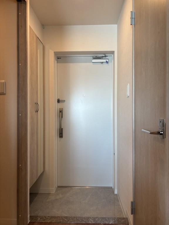 PARK RESIDENCE HARAJUKU 玄関