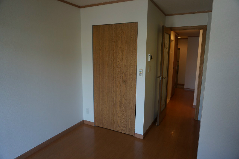 ロハスK ベッドルーム