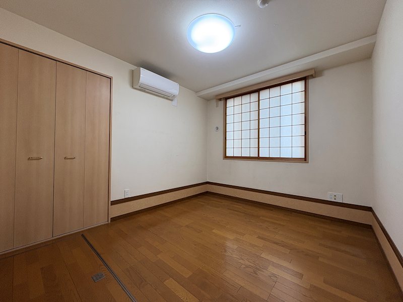 サン・ハートビル青葦 ベッドルーム