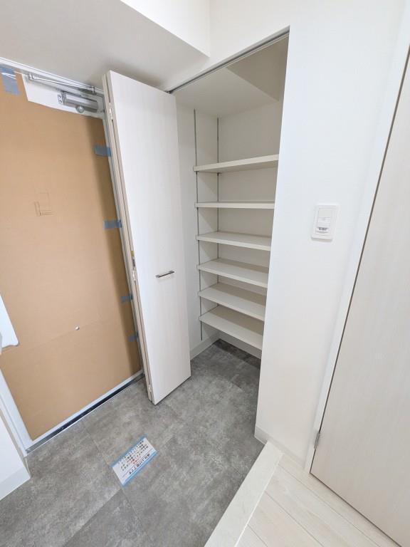 博多グランドレジデンス 玄関