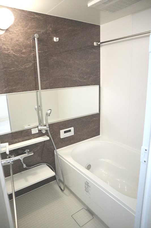 ラ・プリュス 風呂画像