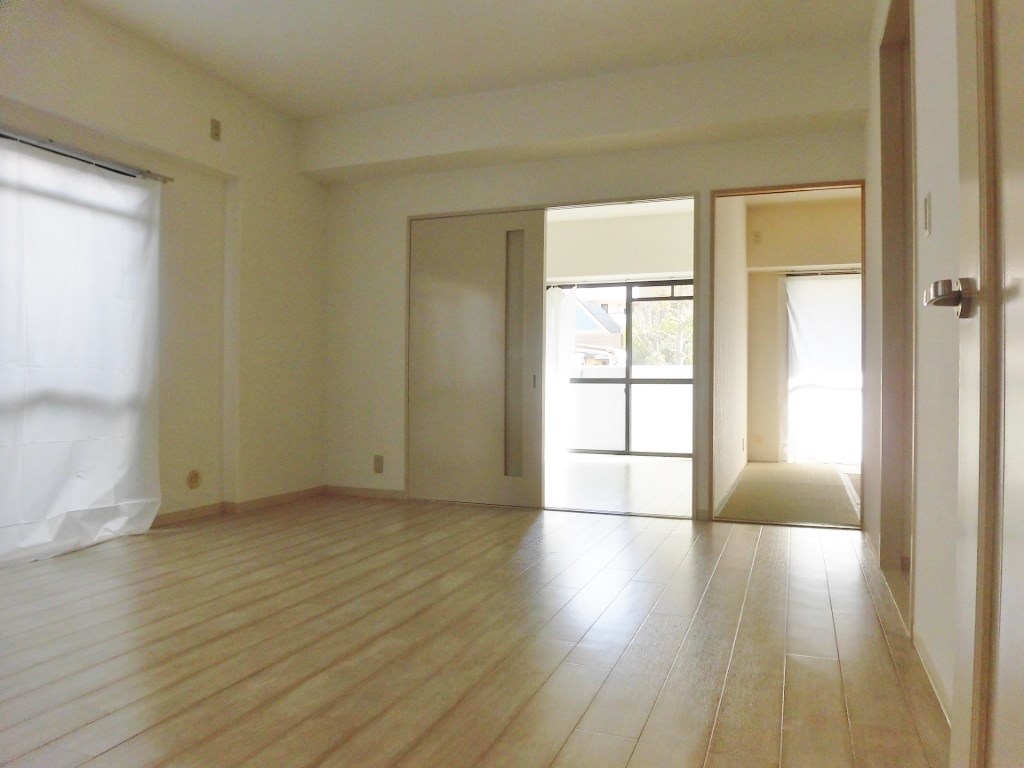 エクレールミシマ その他10