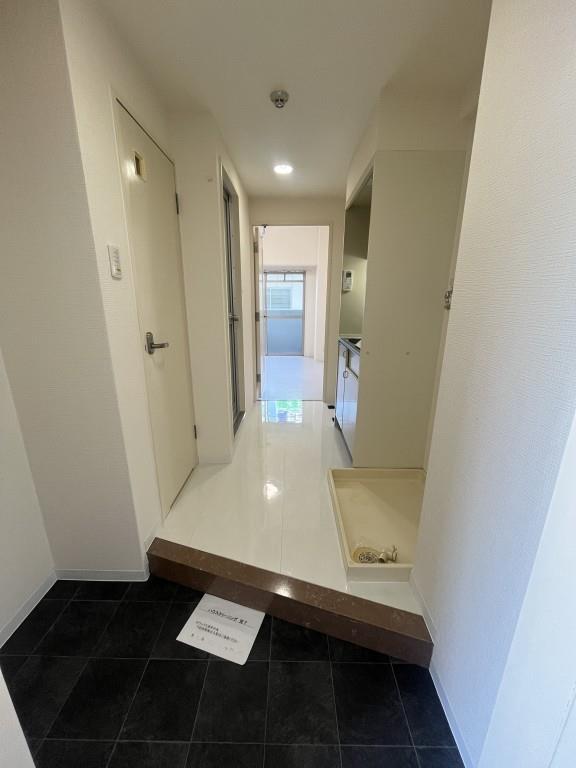 ヴィラ・サンシャイン 玄関