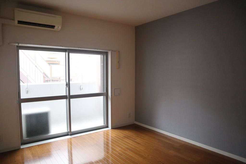 ビンシスターレット リビング