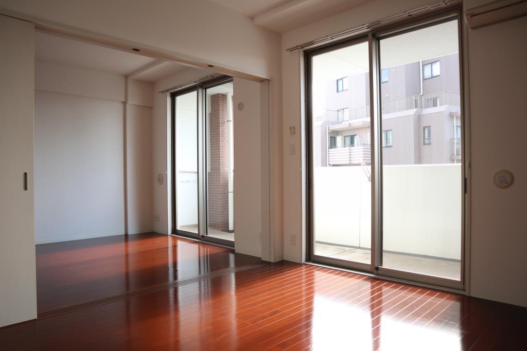 シュトランドコルブ リビング