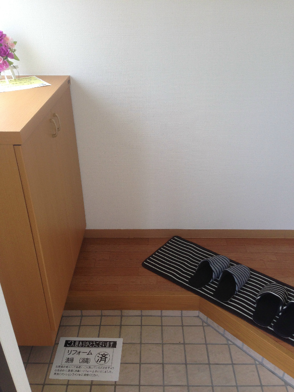 エクレール久徳 玄関