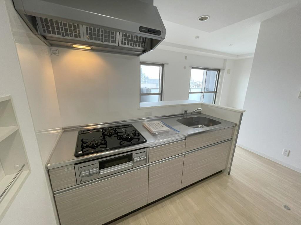 カンフリエ寿 キッチン