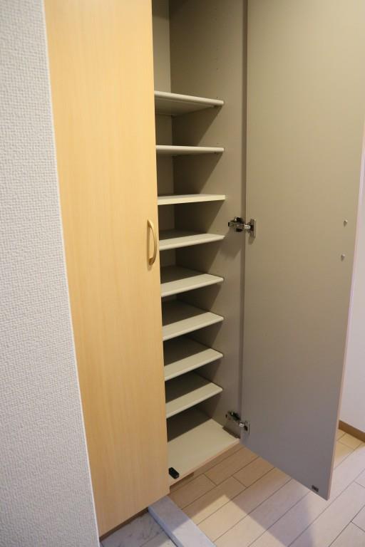 エトワールフィラント 玄関