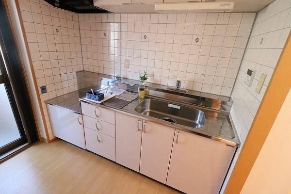 ハートフォードM キッチン