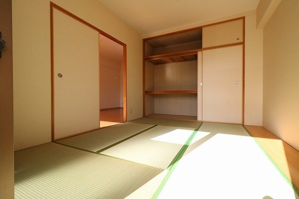 ハートフォードM ベッドルーム