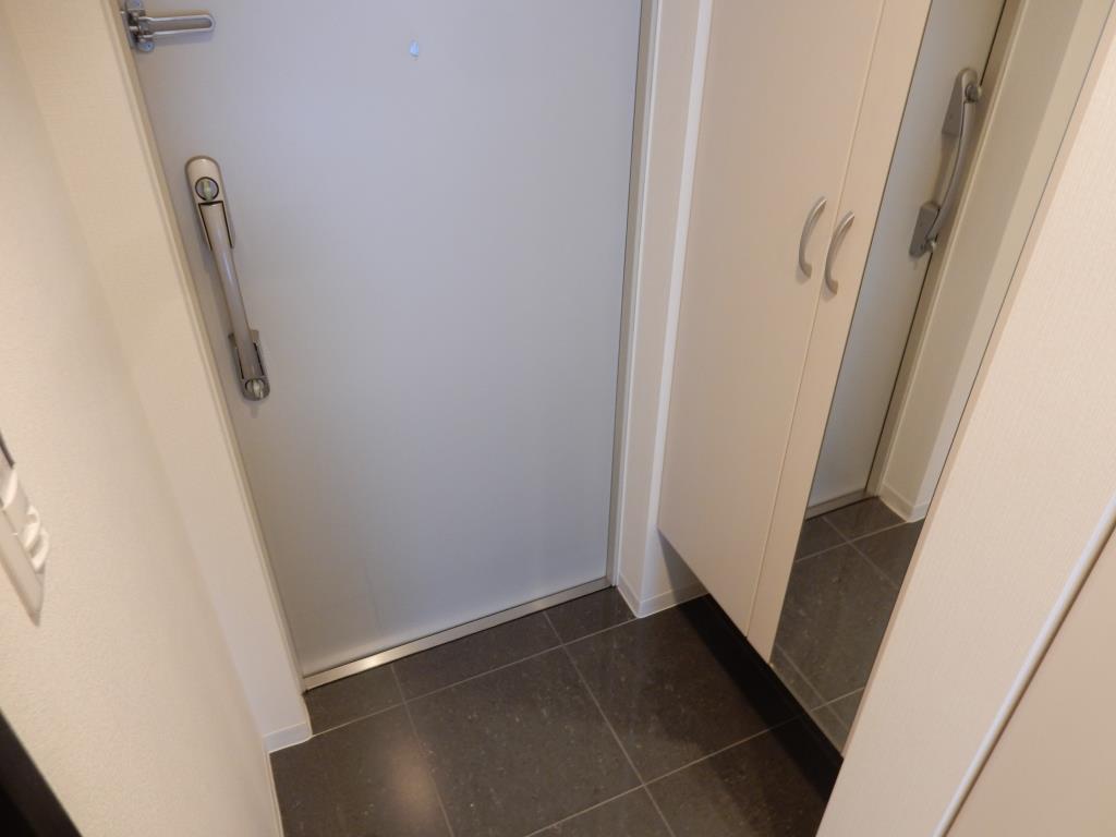 パトリス城東中央 玄関