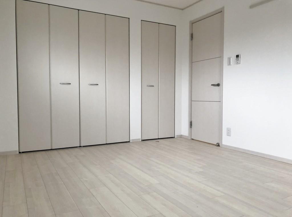 レーヴ稲沢 ベッドルーム