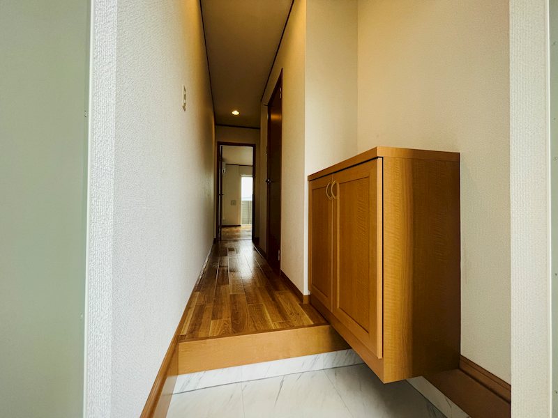 ベルジュ湘南 玄関