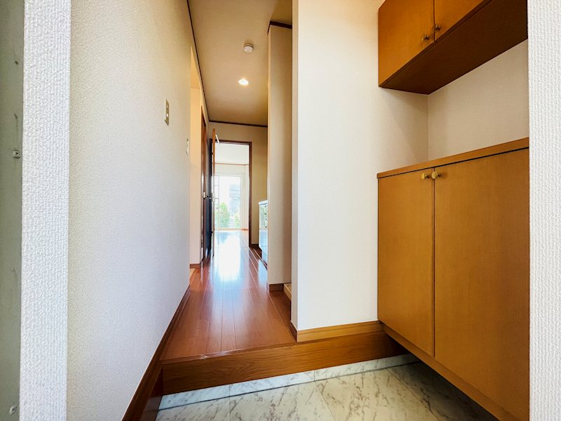 パル・メゾン 玄関