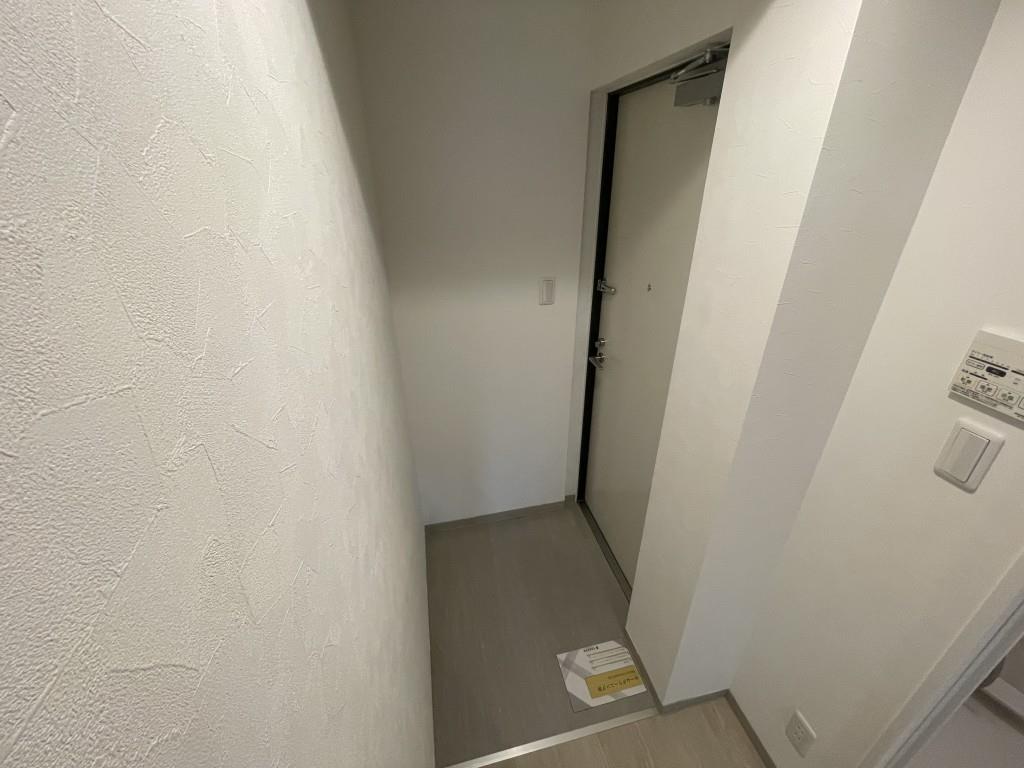 グランディスタ谷町9丁目 玄関