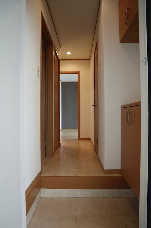 ポンデュガール 玄関