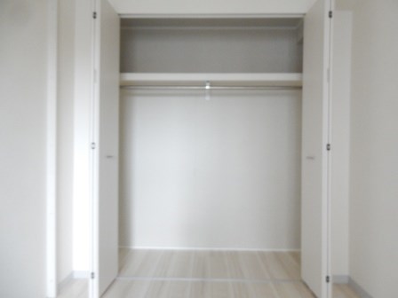 &#12503;&#12524;&#12473;&#12486;&#12452;&#12472;EXE(&#12503;&#12524;&#12473;&#12486;&#12452;&#12472;&#12456;&#12464;&#12476;) &#12381;&#12398;&#20182;3