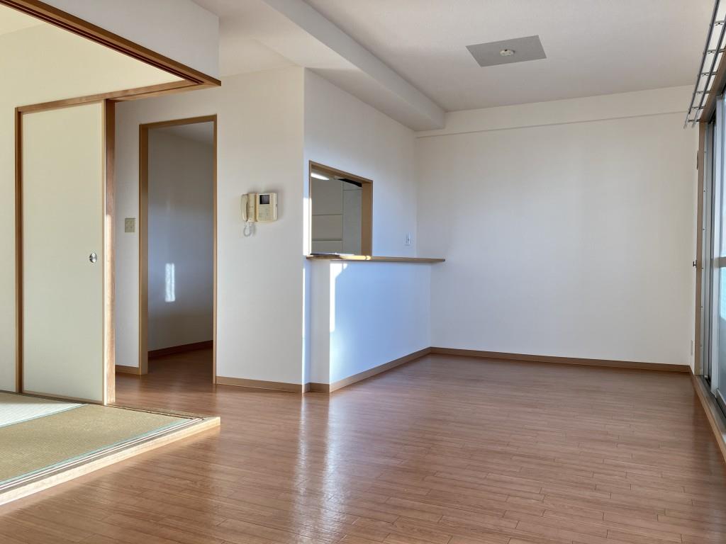 グランシャリオ天川 リビング