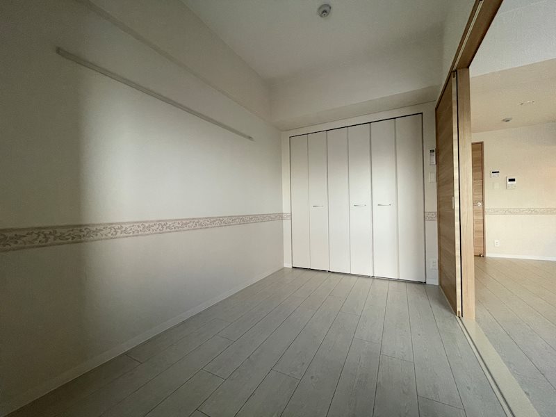 オリーブスクエア ベッドルーム