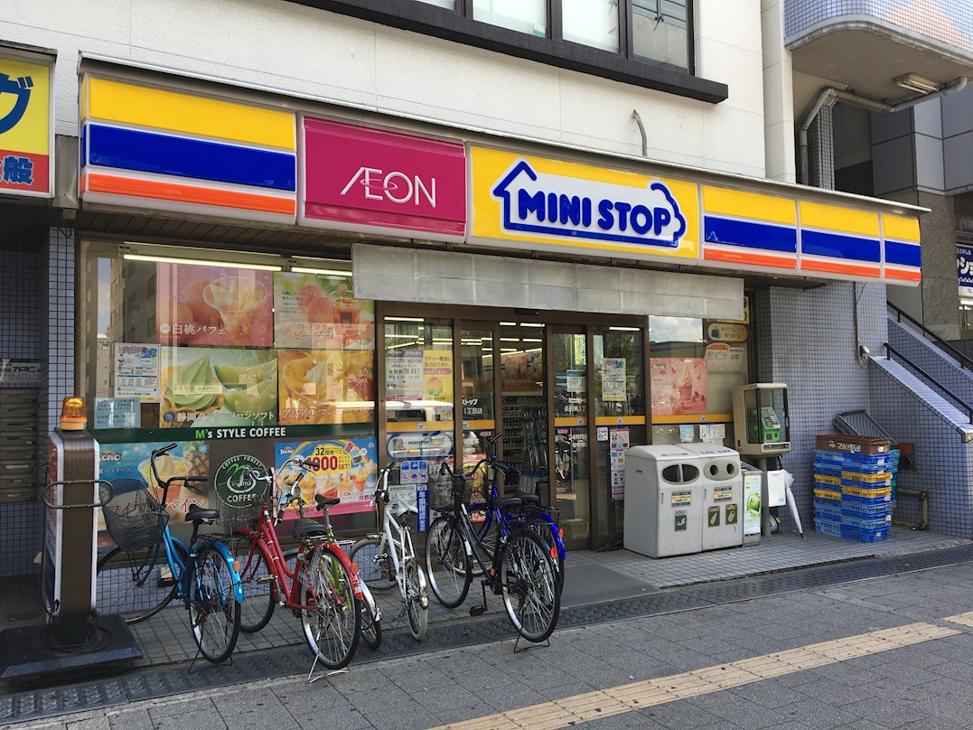 &#12532;&#12451;&#12521;&#12539;&#12469;&#12531;&#12471;&#12515;&#12452;&#12531; &#21608;&#36794;&#30011;&#20687;5