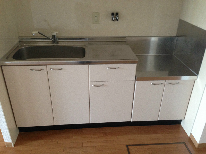 ルミエール中浜 キッチン