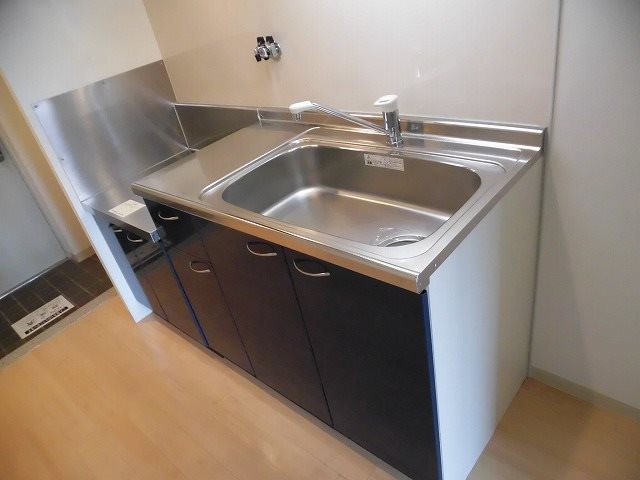 メゾン・ド・ベルーフ キッチン