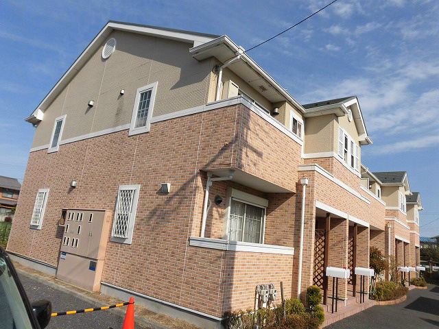 フェアリーテール 外観写真