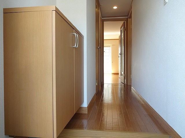 パストラルクール(滋賀) 玄関