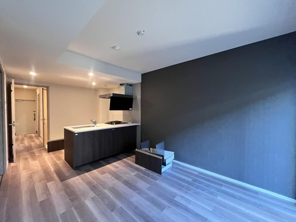 Theios son(テイオス サン) リビング