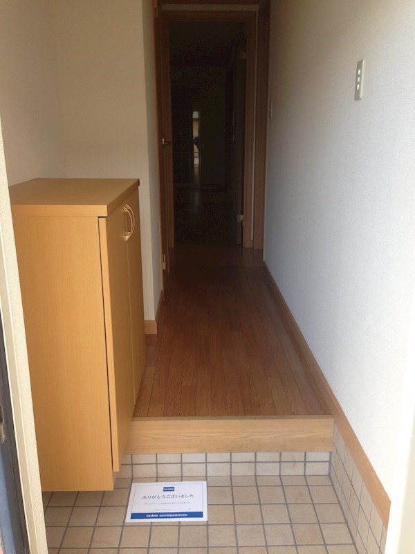 オーベルジュ 玄関