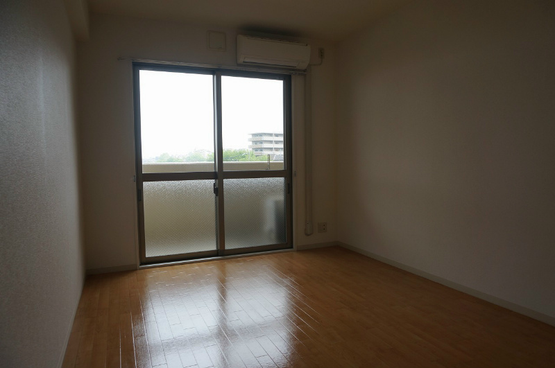 ヴィレイア１０１ リビング